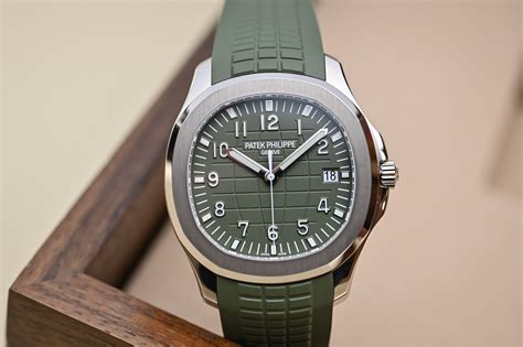 patek philippe green aquanaut price|Patek Philippe aquanaut 5067a price.